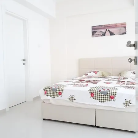 двухкомнатные в жилом комплексе Caesar D2 Flat11 Lejlighed